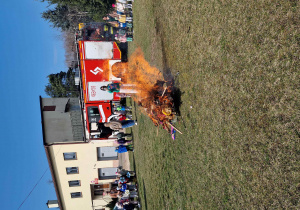 spalenie marzanny w ognisku